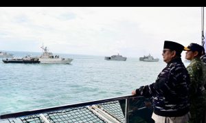 Presidential Inspection, TNI AL Unjuk Kekuatan Puluhan Kapal Perang Saat Parade Militer di Teluk Jakarta