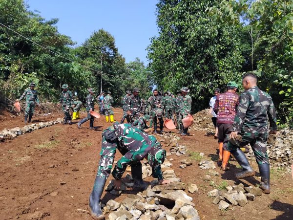 Hari Pertama Pelaksanaan TMMD ke-126 Kodim 0601/Pandeglang Dimulai dengan Semangat Gotong Royong